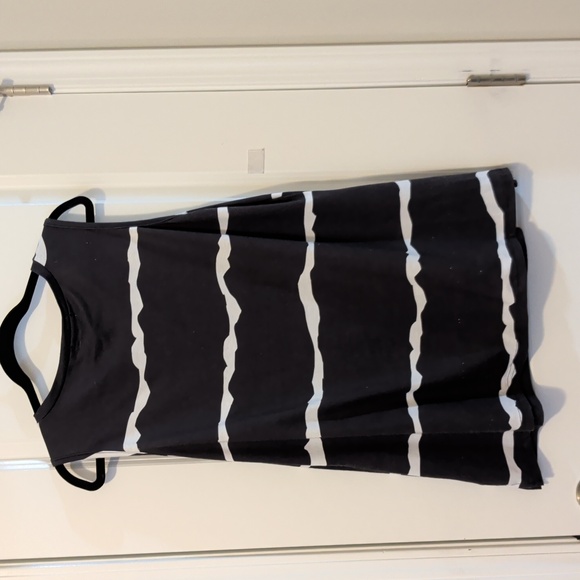 Fantaslok Women's Sleeveless Top Size XL - Picture 2 of 5